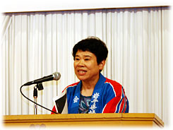 基調報告をする千葉会長