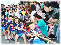 「幼年綱引き大会」