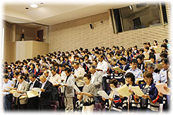 総勢425名が参加